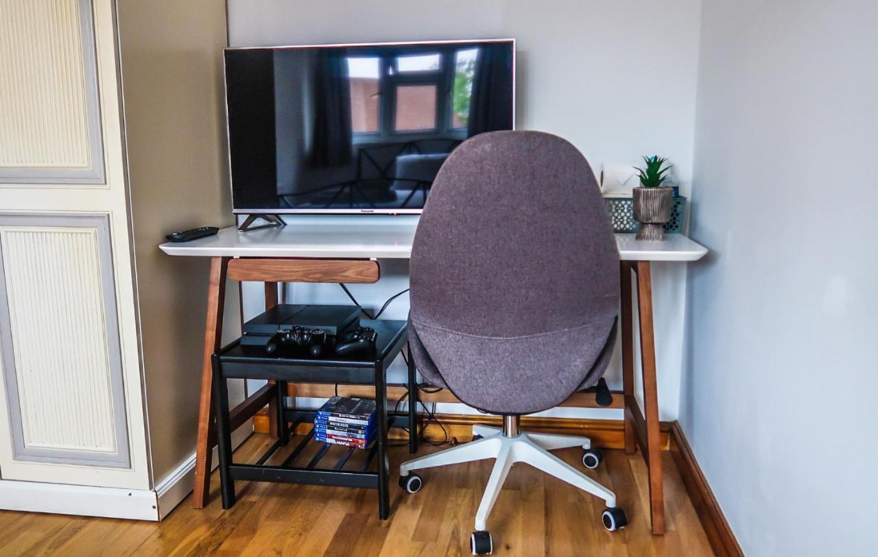 Cozy Double Room - Only Room 런던 외부 사진