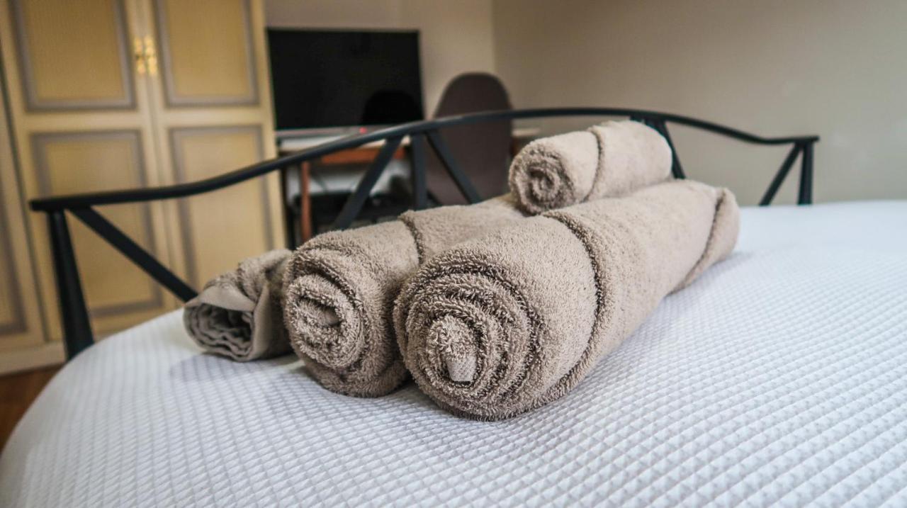 Cozy Double Room - Only Room 런던 외부 사진